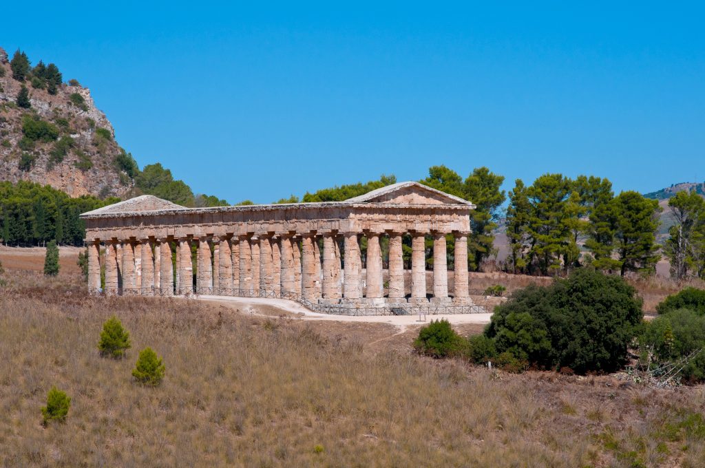 Temple de Segeste, Sicile, Italie, photo par Jean-Michel Ducasse