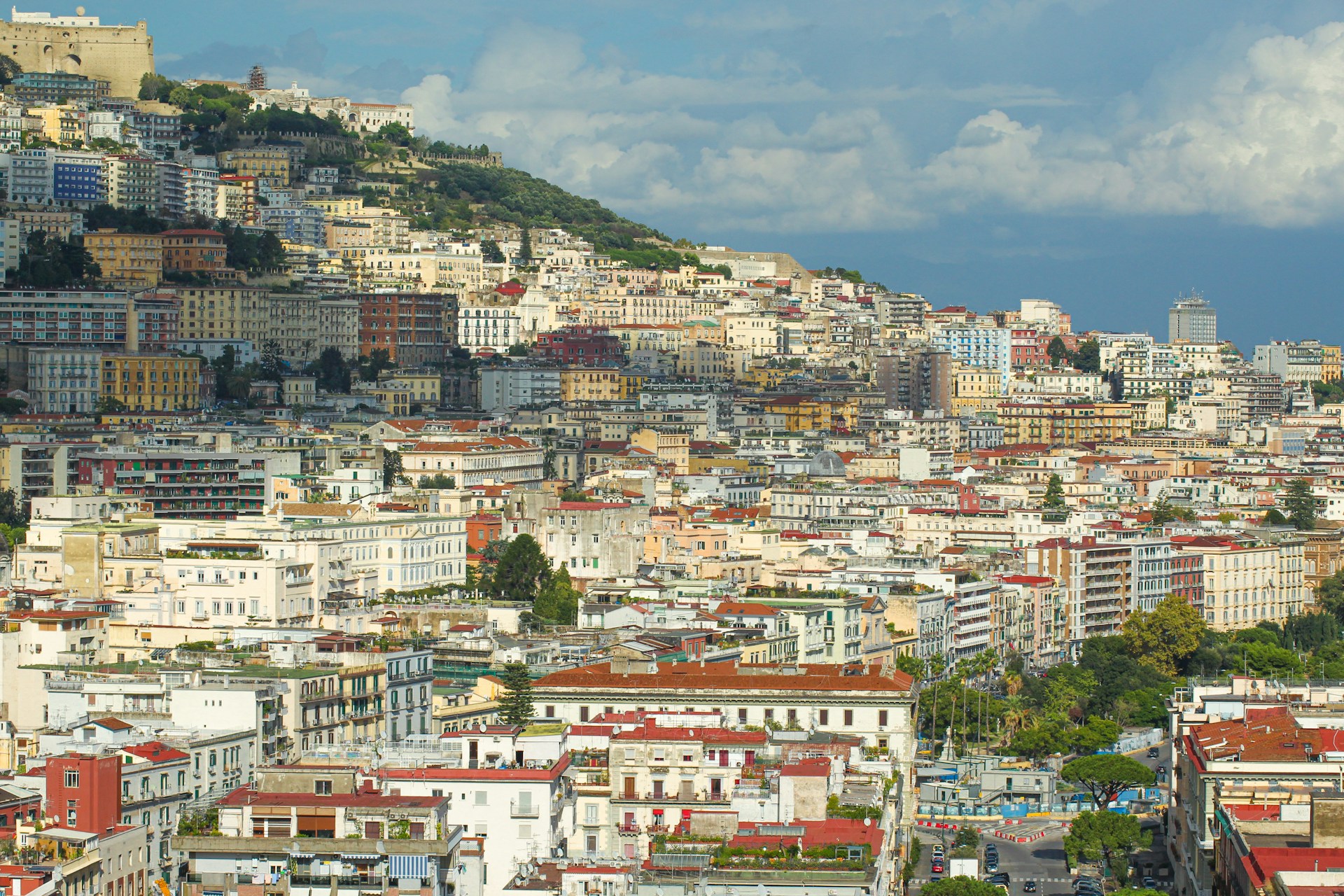 Naples, photo par Giulia Salvaterra/ unsplash