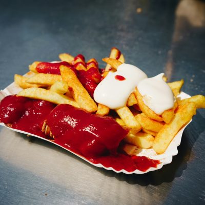 Currywurst traditionnelle
