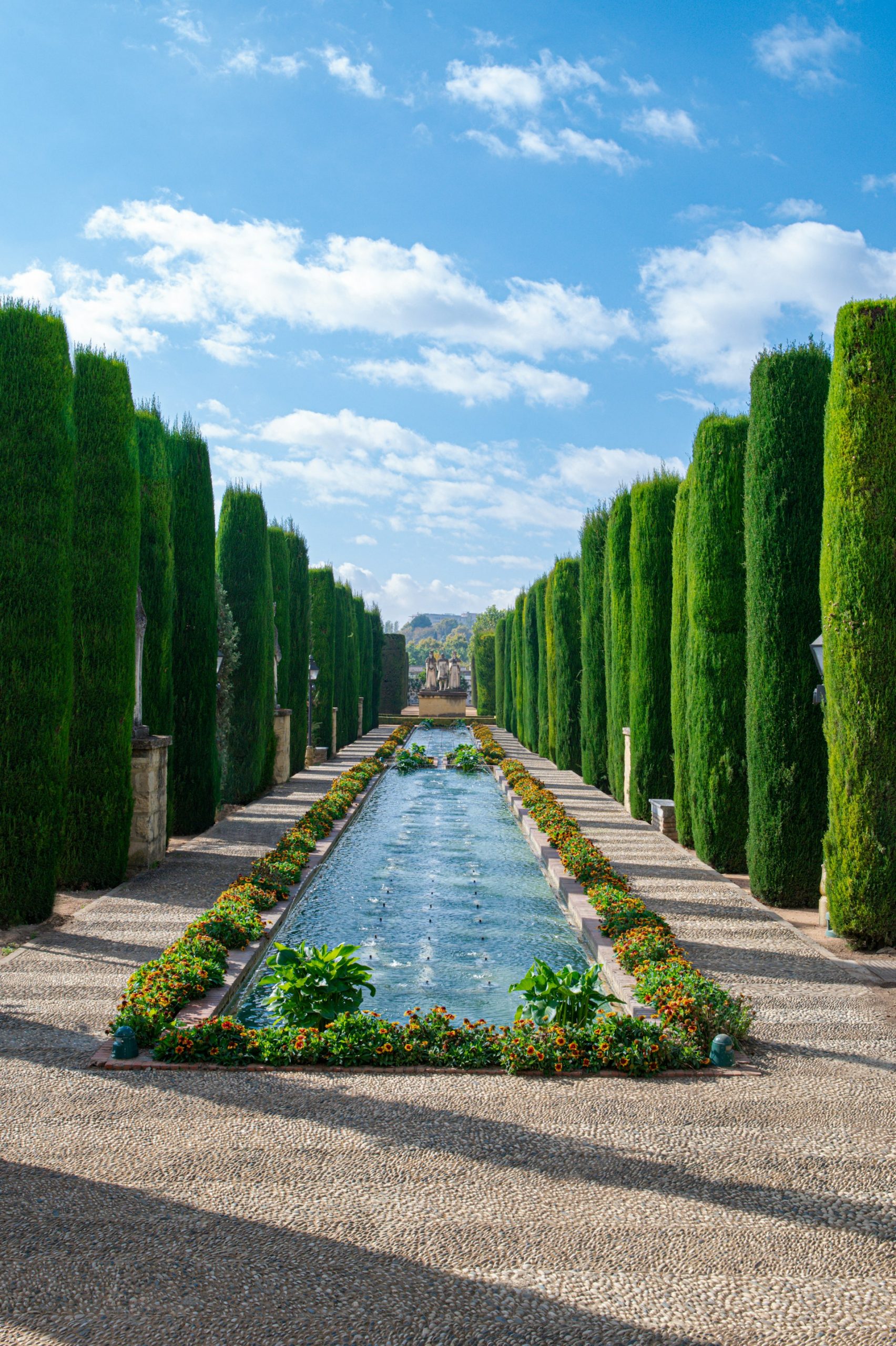 Alcázar des Rois Chrétiens, cordoue, photo par Girl with red hat / unsplash