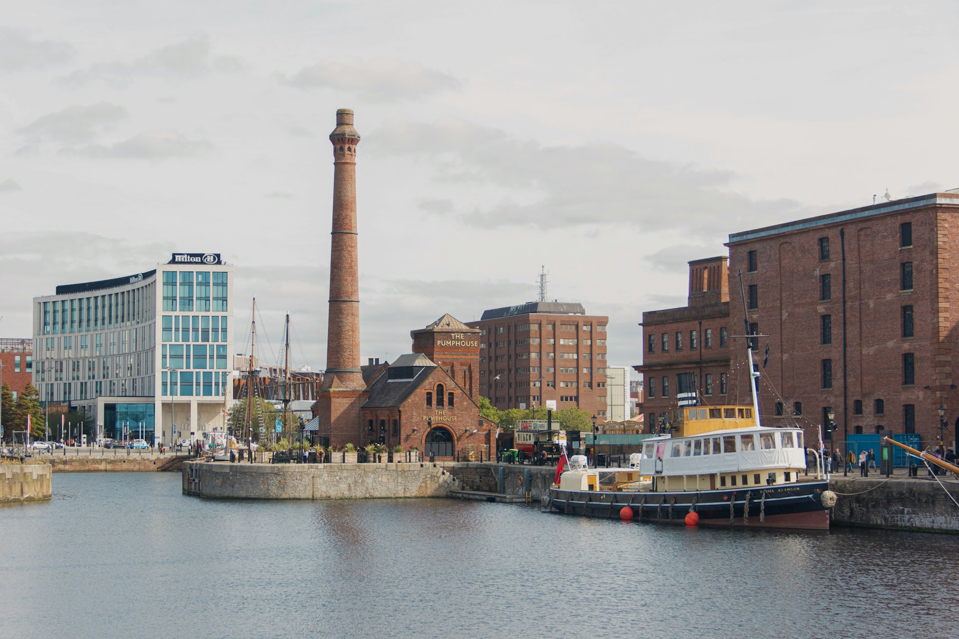 Liverpool, photo par Laurie Byrne / unsplash